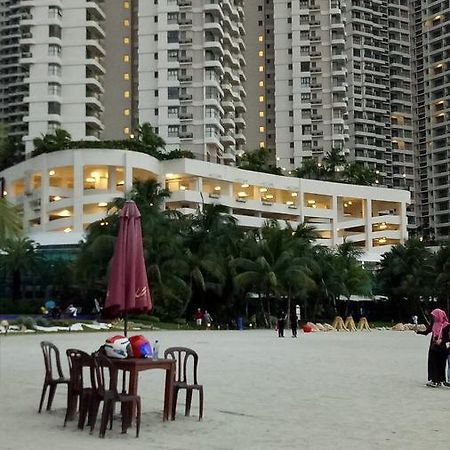 Апартаменты Country Garden Danga Bay Джохор-Бару Экстерьер фото